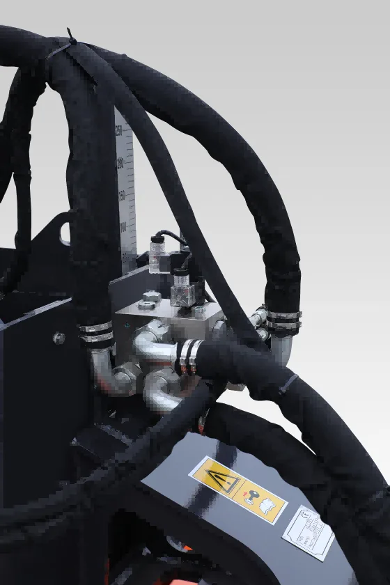 021560 Manhole Saw